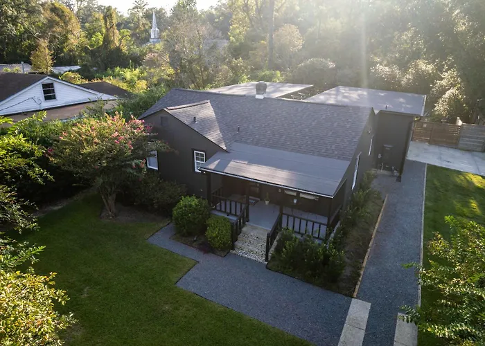Holiday home Walk To Midtown - Luxury 32 Close To Fsu! *