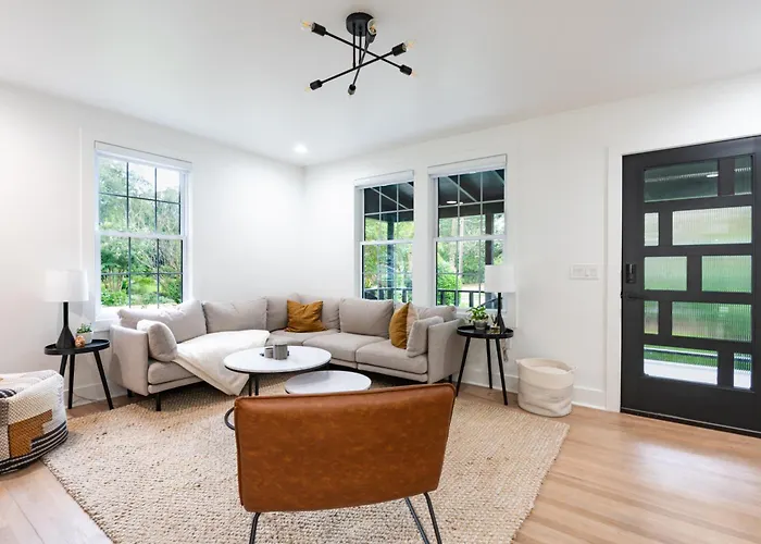 Holiday home Walk To Midtown - Luxury 32 Close To Fsu! *